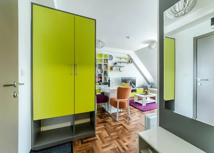 Biblioteka Cardaka 10/61 * Κοπαόνικ